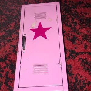 Mini locker